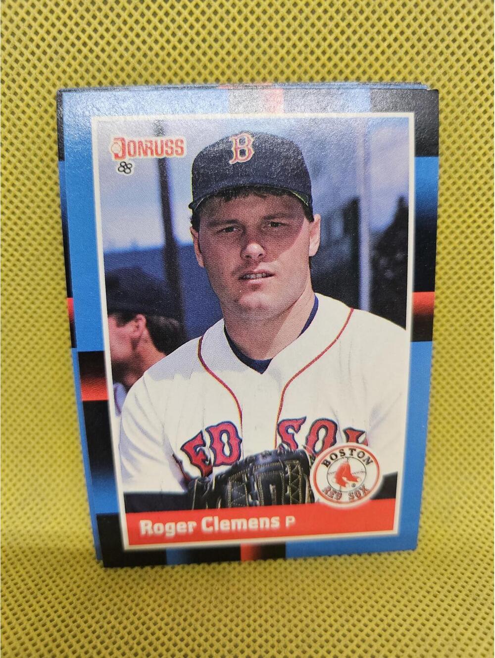 Roger Clemens - 1988 Donruss #51 - Red Sox - RAW Mint
